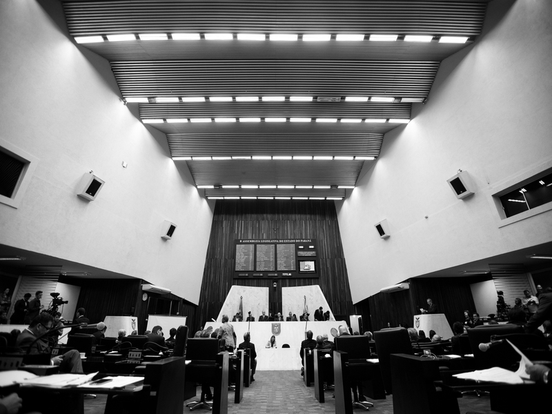 Plauto anuncia fim da Comissão Geral na Assembleia Legislativa do Paraná.