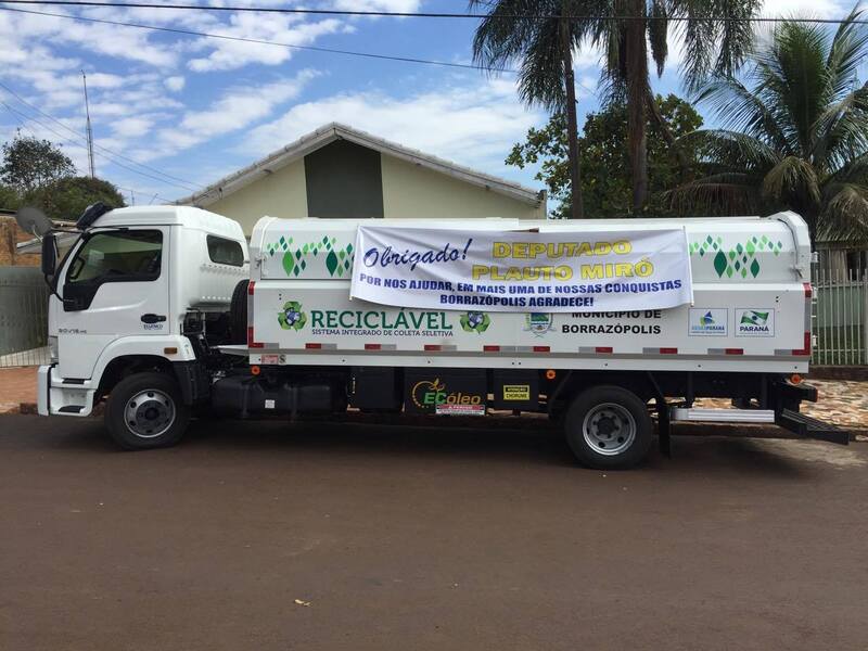 Borrazópolis recebe caminhão para coleta de recicláveis